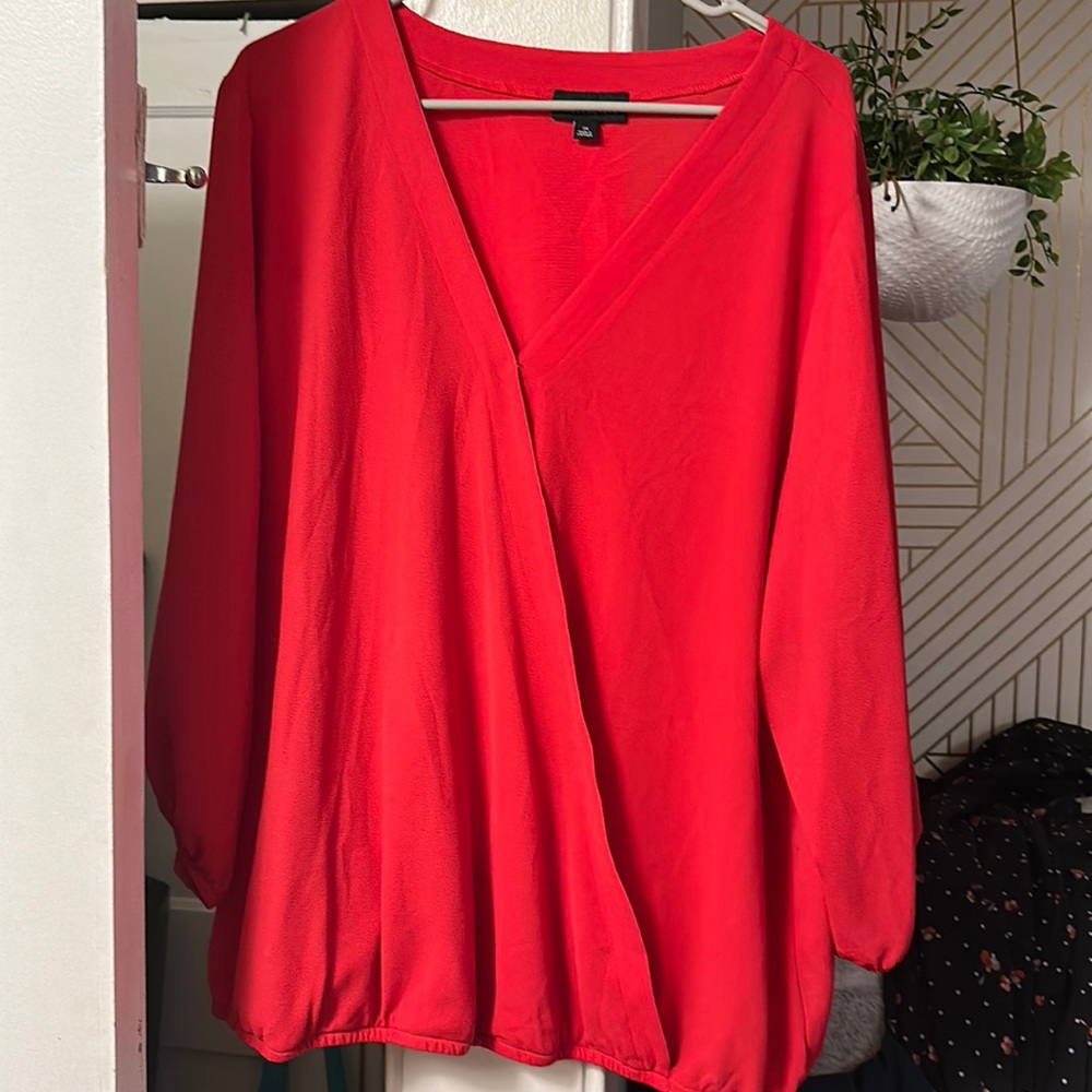 Red 3/4 Length Sleeve Blouse